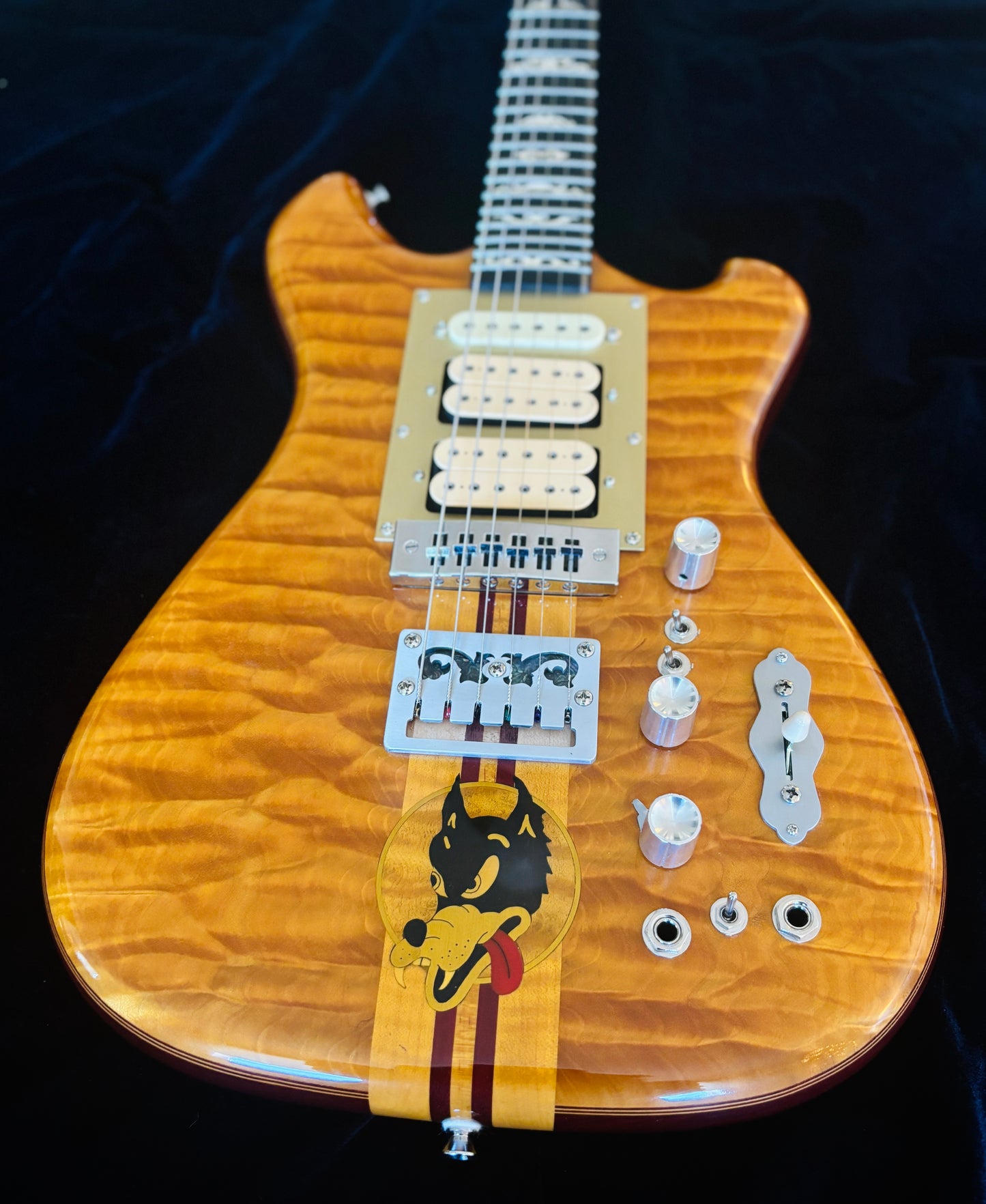 THE WOLF REPLICA