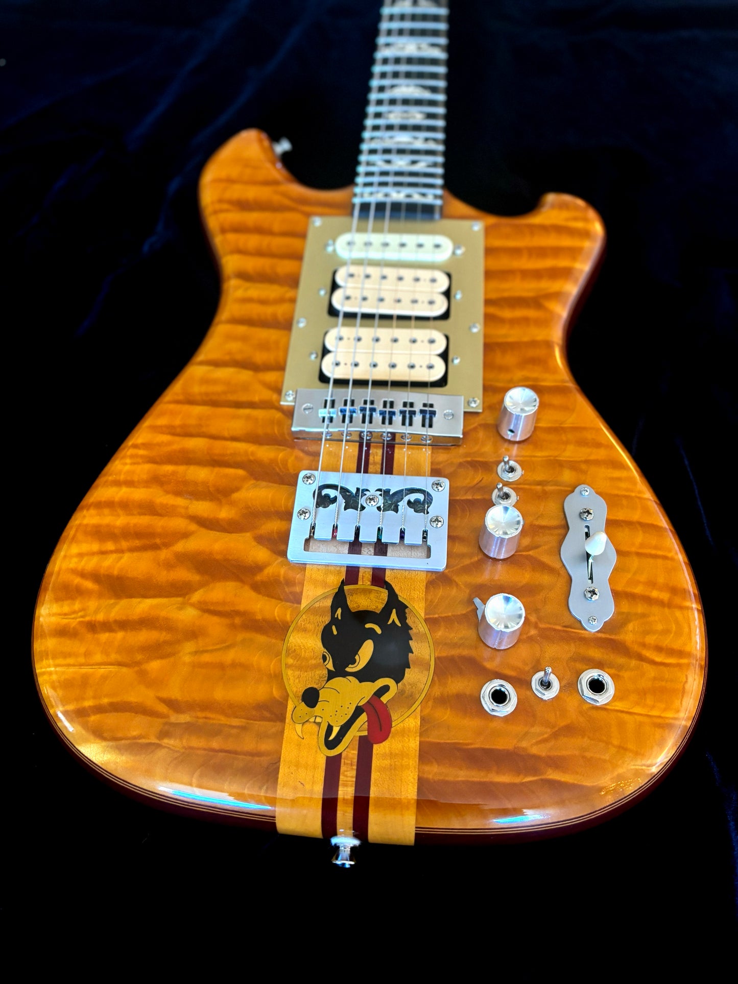 THE WOLF REPLICA