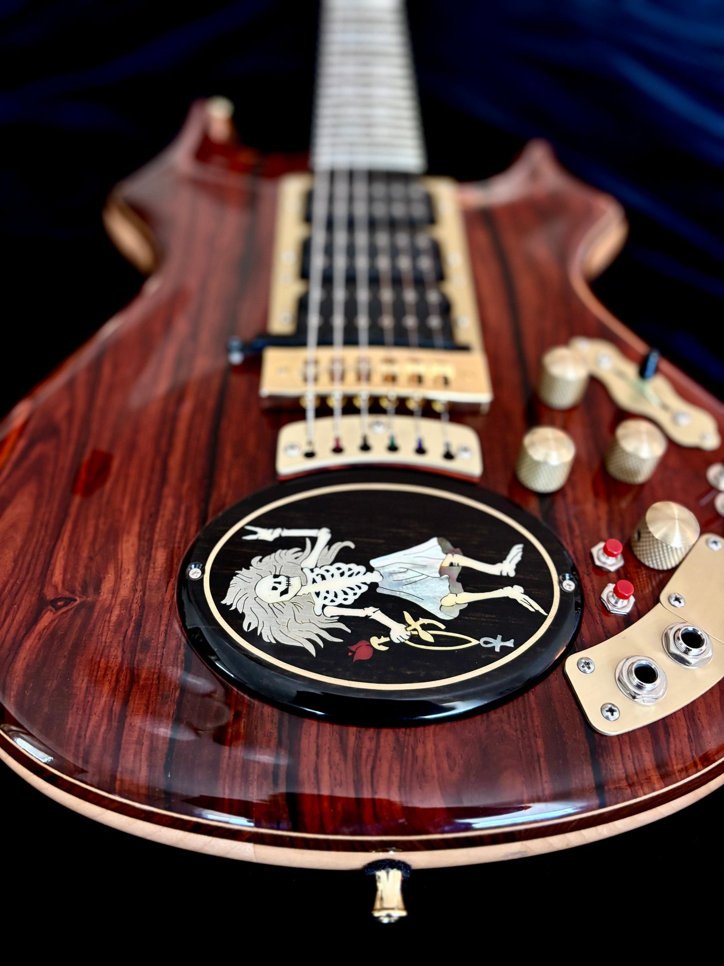THE ROSEBUD REPLICA