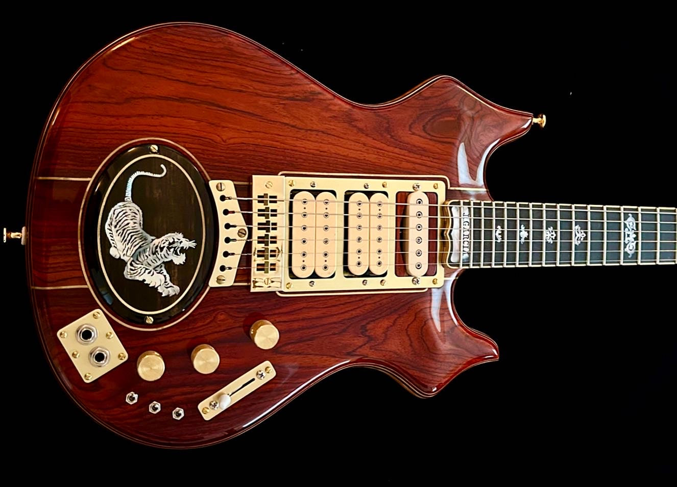 THE TIGER REPLICA