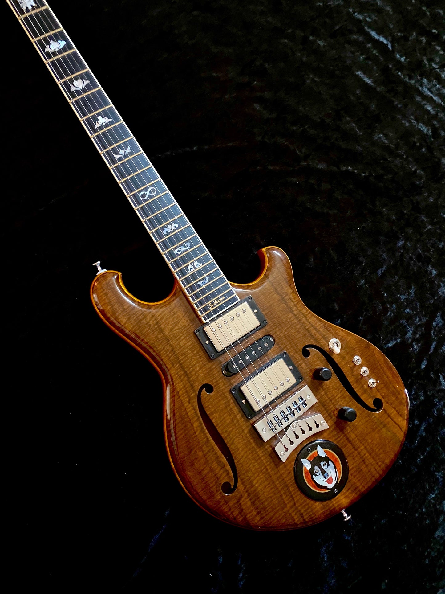 THE PHLUX